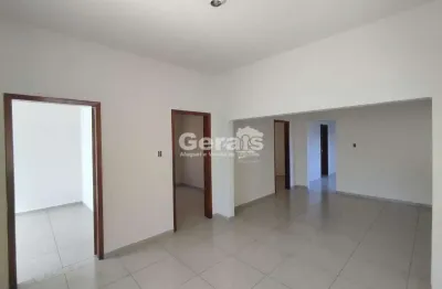 Casa à venda, 3 quartos, 1 vaga, niterói - divinópolis/mg
