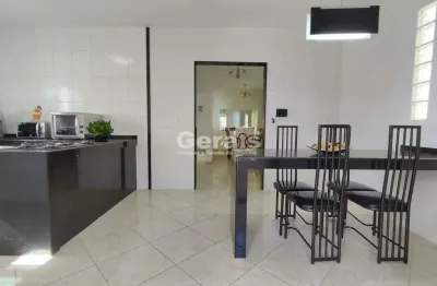 Casa à venda, 2 quartos, 6 vagas, jardim das acacias - divinópolis/mg