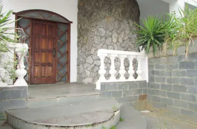 Casa à venda, 3 quartos, 3 vagas, halin souki - divinópolis/mg