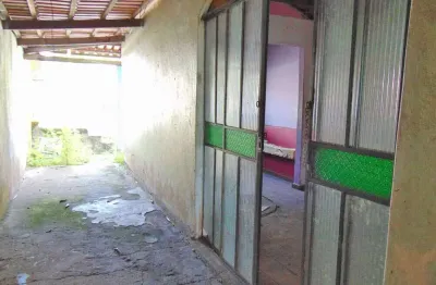 Casa com 4 quartos à venda no Itaí, Divinópolis 