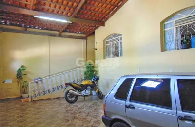 Casa à venda, 3 quartos, 3 vagas, santa rosa - divinópolis/mg
