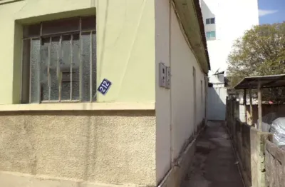 Casa com 3 quartos à venda no Centro, Divinópolis 