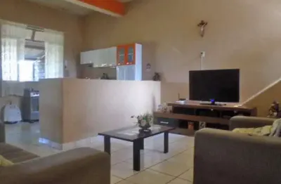 Casa à venda, 3 quartos, 3 vagas, itai - divinópolis/mg