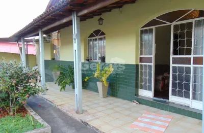 Casa à venda, 3 quartos, 1 vaga, afonso pena - divinópolis/mg