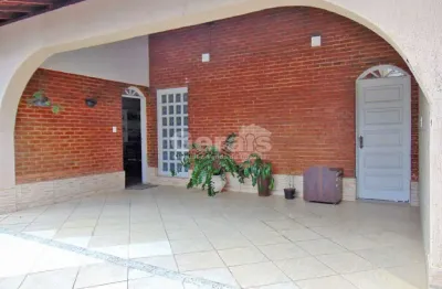 Casa à venda, 1 suíte, 3 vagas, são sebastião - divinópolis/mg