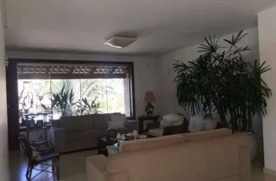 Casa à venda no Condomínio Ville Royalle, Divinópolis 