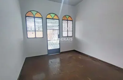 Casa para aluguel, 3 quartos, 1 suíte, 1 vaga, planalto - divinópolis/mg