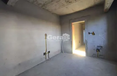 Apartamento à venda, 3 quartos, 1 suíte, 1 vaga, sagrada familia - divinópolis/mg
