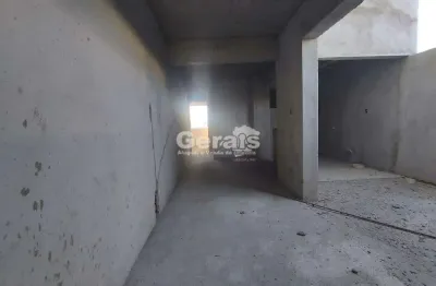 Apartamento à venda, 3 quartos, 1 suíte, 1 vaga, sagrada familia - divinópolis/mg