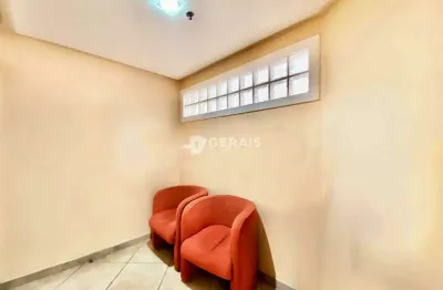 Sala comercial à venda no Centro, Divinópolis 