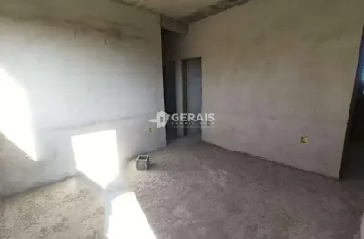 Sobrado à venda, 3 quartos, 1 vaga, santa rosa - divinópolis/mg