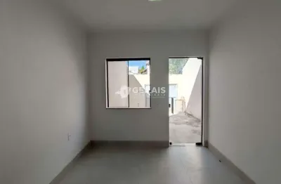 Sobrado à venda, 3 quartos, 1 suíte, 1 vaga, santa rosa - divinópolis/mg