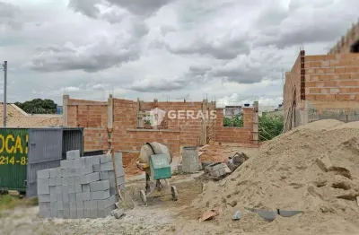 Sobrado à venda, 3 quartos, 1 vaga, padre eustaquio - divinópolis/mg