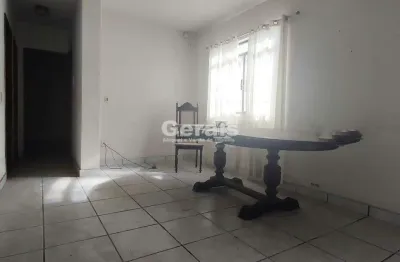 Casa com loja à venda, 3 quartos, manoel valinhas - divinópolis/mg