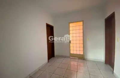 Barracão à venda, 3 quartos, 1 suíte, centro - divinópolis/mg