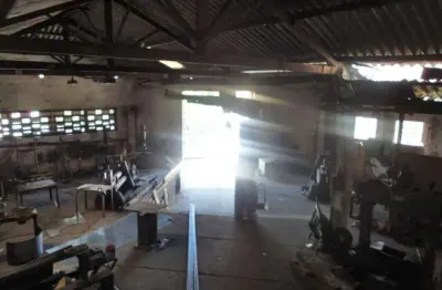 Barracão / Galpão / Depósito à venda no Centro, Divinópolis 