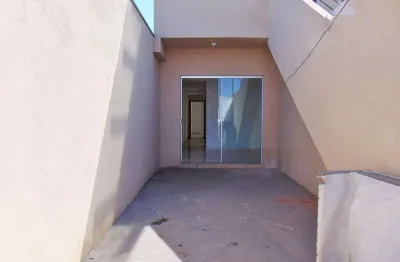 Sobrado à venda, 3 quartos, 1 suíte, 1 vaga, nova holanda - divinópolis/mg