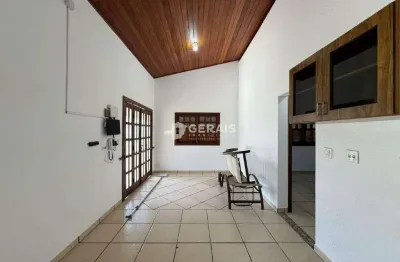 Casa à venda, 2 quartos, 2 vagas, santa rosa - divinópolis/mg