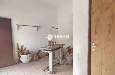 Ponto comercial à venda no Manoel Valinhas, Divinópolis 