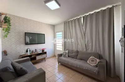 Casa à venda, 2 quartos, 2 vagas, santa tereza - divinópolis/mg