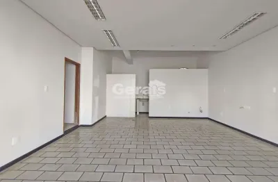 Ponto comercial para alugar no Centro, Divinópolis 