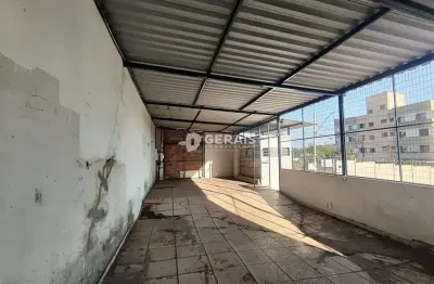 Barracão / Galpão / Depósito para alugar no Manoel Valinhas, Divinópolis 