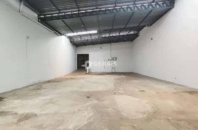 Barracão / Galpão / Depósito para alugar no Xavantes, Divinópolis 
