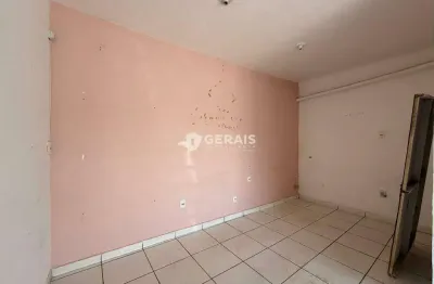 Ponto comercial à venda no Santa Lúcia, Divinópolis 