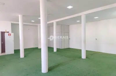 Ponto comercial para alugar no Manoel Valinhas, Divinópolis 
