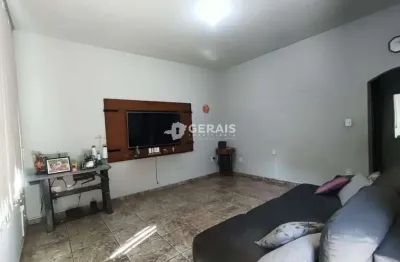 Casa à venda, 3 quartos, 7 vagas, vila belo horizonte - divinópolis/mg