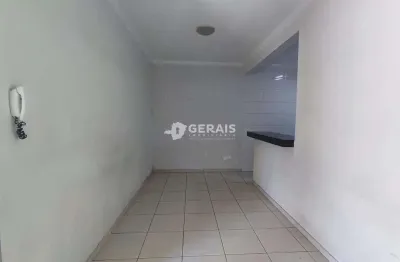 Casa para aluguel, 3 quartos, 1 vaga, dona rosa - divinópolis/mg