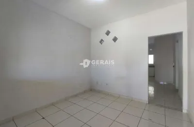 Casa à venda, 3 quartos, 1 suíte, 3 vagas, manoel valinhas - divinópolis/mg