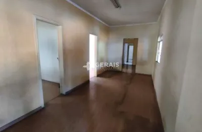 Casa para aluguel, 4 quartos, 1 suíte, 3 vagas, santa clara - divinópolis/mg