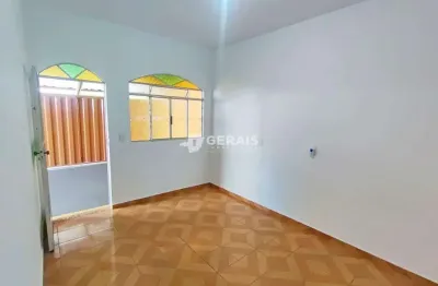Casa para aluguel, 2 quartos, 1 vaga, quintino - divinópolis/mg