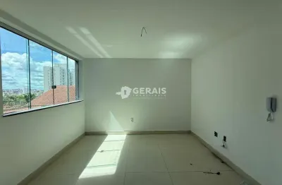 Apartamento à venda, 3 quartos, 1 suíte, 1 vaga, planalto - divinópolis/mg
