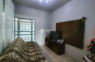 Casa para aluguel, 3 quartos, 5 vagas, santa lúcia - divinópolis/mg