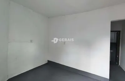 Barracão para aluguel, 2 quartos, sao judas tadeu - divinópolis/mg