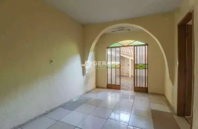Casa à venda, 4 quartos, 1 suíte, 1 vaga, bom pastor - divinópolis/mg