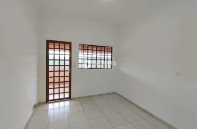 Casa para aluguel, 3 quartos, 3 vagas, santo andre - divinópolis/mg