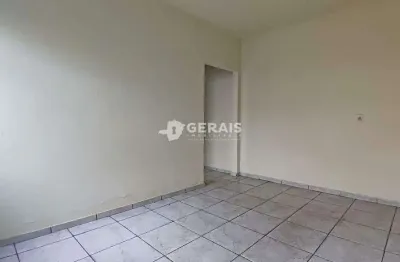 Barracão para aluguel, 2 quartos, planalto - divinópolis/mg