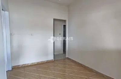 Casa à venda, 3 quartos, 1 vaga, das oliveiras - divinópolis/mg