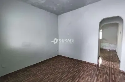 Casa para aluguel, 3 quartos, 1 suíte, 1 vaga, bom pastor - divinópolis/mg