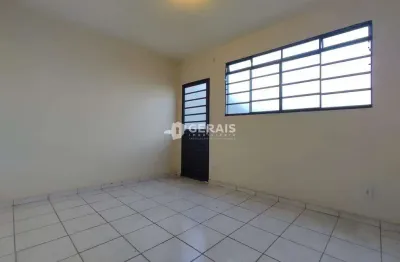 Casa para aluguel, 2 quartos, 2 vagas, nova fortaleza - divinópolis/mg
