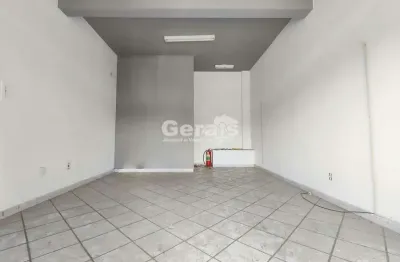 Ponto comercial para alugar no Santa Clara, Divinópolis 