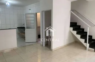 Sobrado em condomínio fechado a venda - 102m² - 3 dormitórios - 1 suíte - 2 vagas de garagem - carrão / vila santa isabel - sp