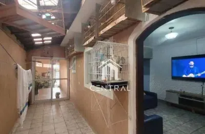 Sobrado à venda, 144m², com 2 dormitórios sendo 1 suíte, 2 vagas de garagem, área gourmet, no bairro jardim adriana - guarulhos/sp