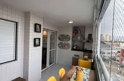 Apartamento à venda no Carrão com 3 quartos, sendo 1 suíte e 2 vagas de garagem