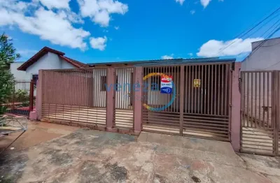 Casa residencial com 2 quartos  para alugar, 140.72 m2 por r$1350.00  - panorama - londrina/pr