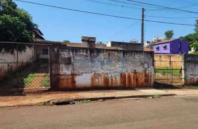 Casa residencial com 2 quartos  para alugar, 70.00 m2 por r$950.00  - carlota - londrina/pr