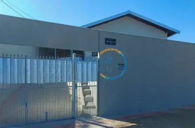 Casa residencial com 2 quartos  para alugar, 160.00 m2 por r$2100.00  - alpes - londrina/pr